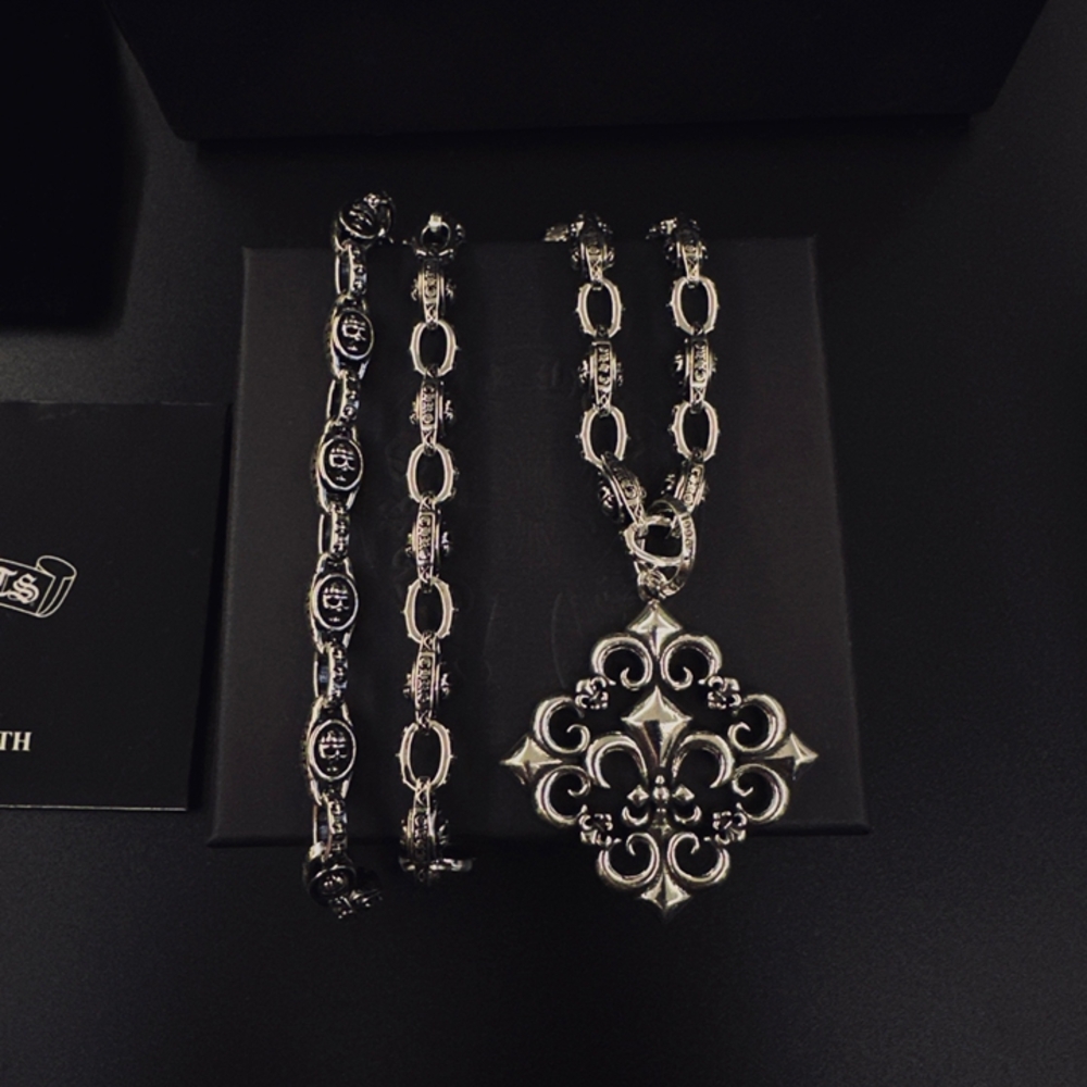 Chrome Hearts Scroll Clover Silver Pendant Necklace